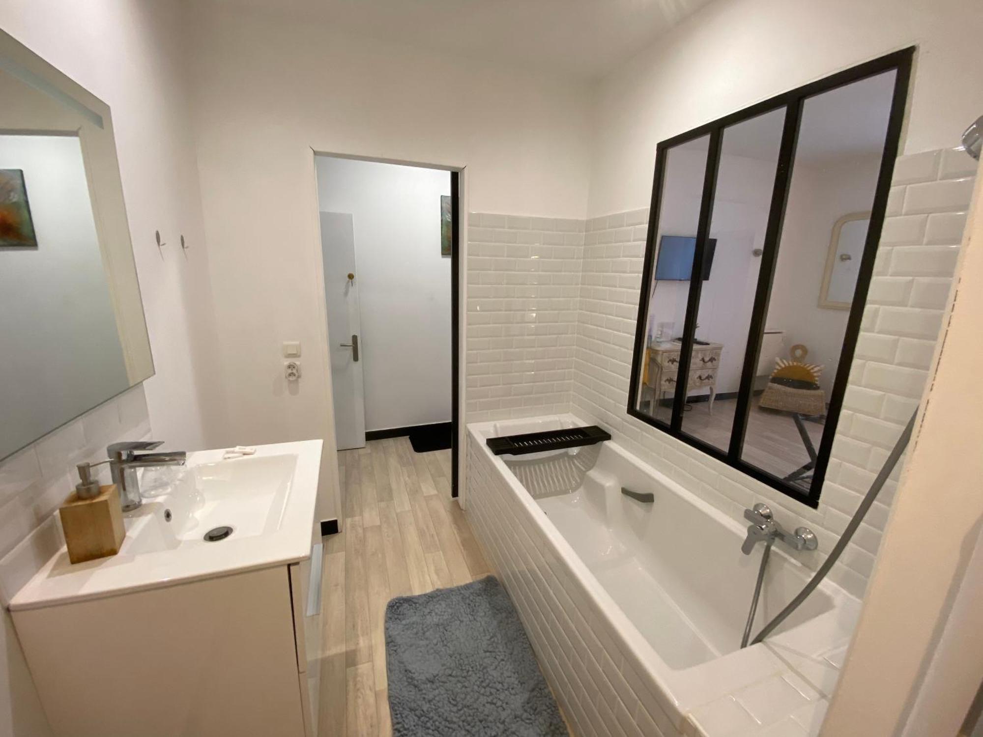 Argenton Sur Creuse Chambre & Salle De Bain Privee - Lv 33 المظهر الخارجي الصورة
